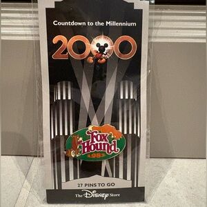 NWT• Disney “Countdown To The Millennium” Fox and the Hound Collectible Pin